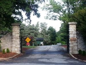 Green Hill Cemetery Entrance