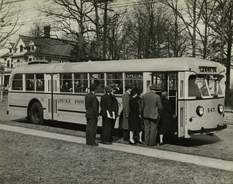 Historic Bus Photo from Spring Garden Street 1944